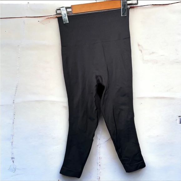 Lululemon ebb to street leggings capri 4 - Picture 1 of 6